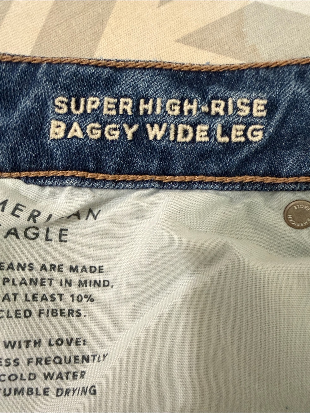 American Eagle Outfitters Light Blue High-Rise Distressed Wide-Leg Jeans - Picture 7 of 7